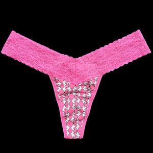 Victorias Secret Cotton Lace One Size fits All S M L Thong Panty Pink Dove